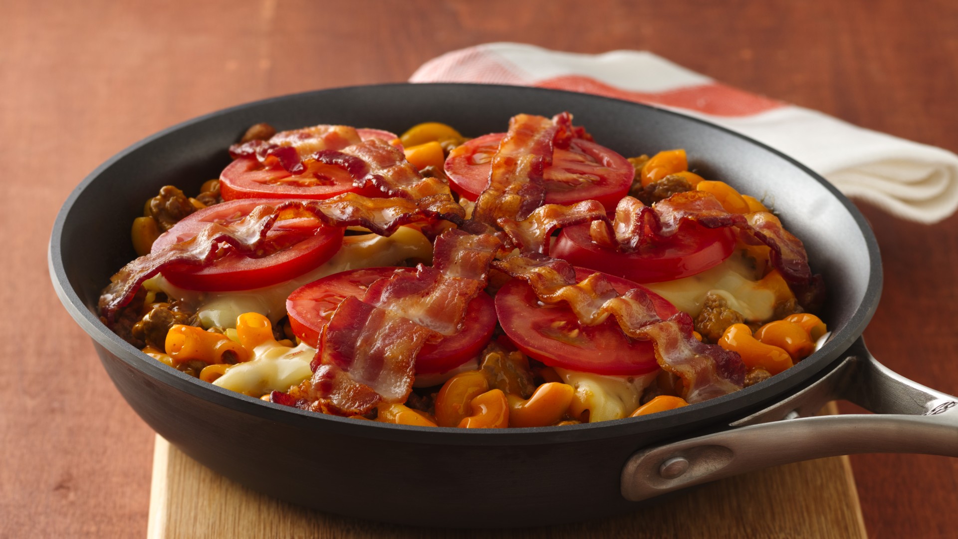 Bacon-Double Cheeseburger Skillet Recipe - Hamburger Helper